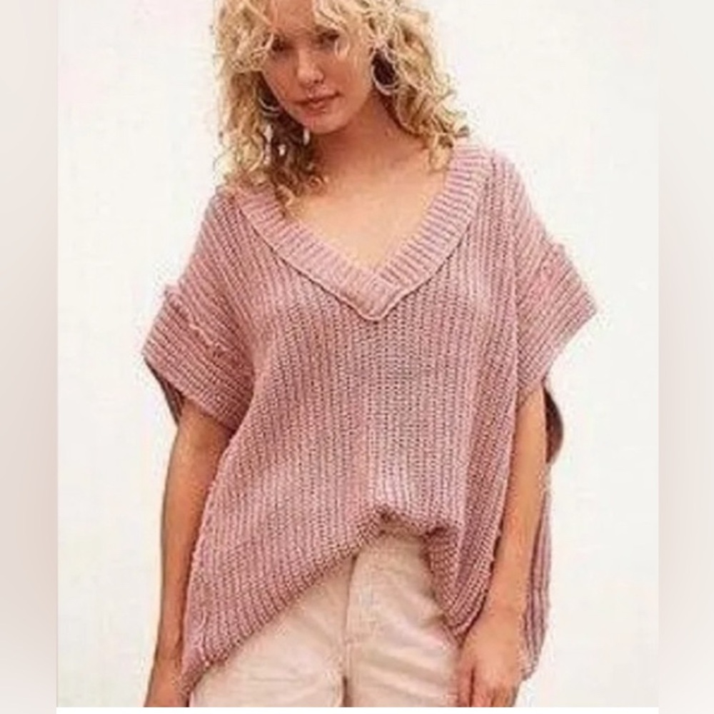NWT Free People Oversized Clyde Cable Pullover Sweater V Neck Tunic Sleeveless M